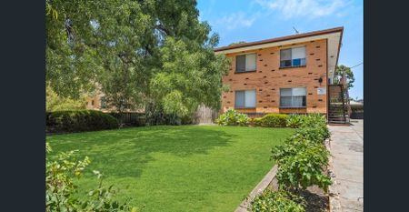 UNIT IN THE BEST LOCATION - Photo 5