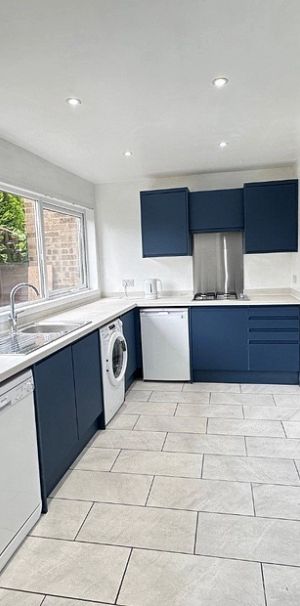 Somner Close, Canterbury, CT2 8LJ, Kent - Photo 1
