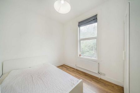 4 bedroom house to rent - Photo 3