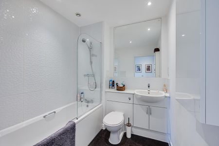 1 bedroom flat to rent - Photo 4