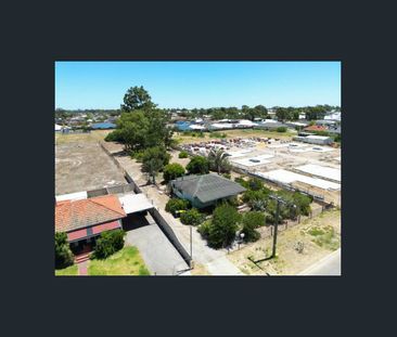 Waiting for you! - Photo 4