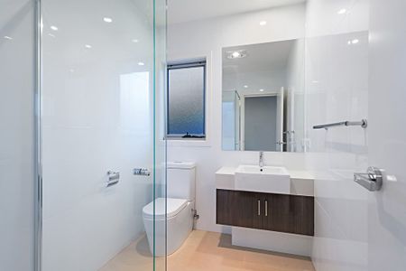 3/43 Wales Street, Brunswick West VIC 3055 - Photo 3