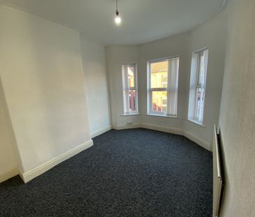 3 Bed Terraced House, Kipling Avenue, CH42 - Photo 3