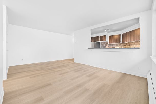 3635 Av. Ridgewood, #206 - Photo 1