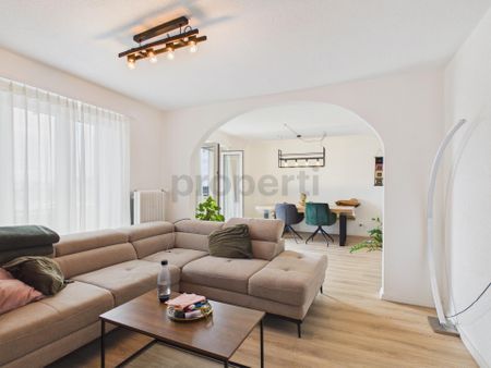 Renovation 2022, Sonniger Balkon & Effiziente Raumaufteilung! - Foto 2