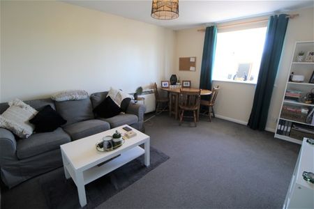 Westminster Court, Whitehall Close, Colchester - Photo 4