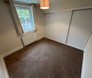 2 Bed Flat, Hillpark Court, EH4 - Photo 4