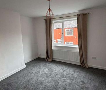 Fir Street, WA10 - Photo 3