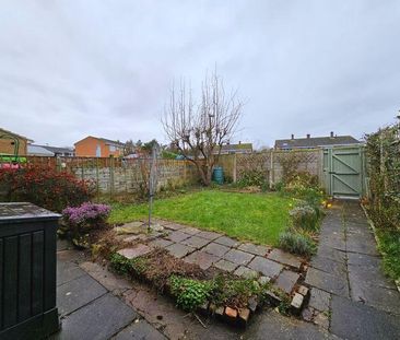 3 bedroom terraced house to rent - Photo 5