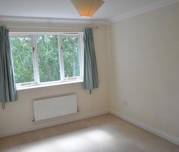 5 bedroom detached house to rent - Photo 5