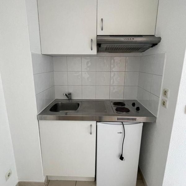 Location Appartement 1 pièce Meublé 19m² MONTPELLIER 34080 - Photo 1