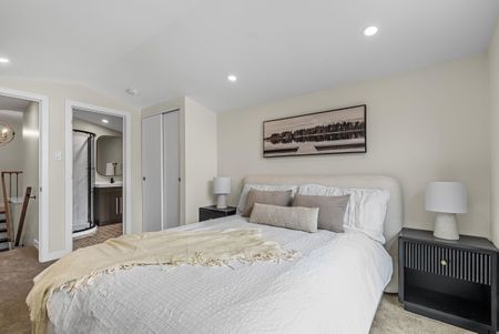 For Lease - 6651 Tooney Drive, Orleans - Convent Glen and Area, Ontario - Photo 3