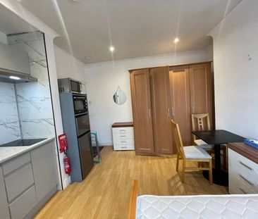 Studio Flat, Butler Road, HA1 - Photo 6