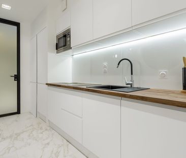 Grand studio meublé sur les quais du Rhône - Photo 5