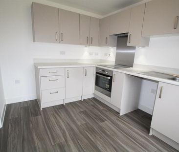 Roman Avenue, Exeter - Photo 6