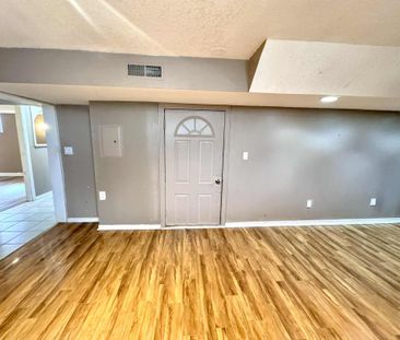 For Lease - 141 Gunn Street Unit# Lower, Barrie, Ontario - Photo 1