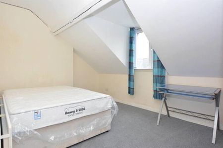 9 Landseer Street, Belfast, BT9 5AL - Photo 4