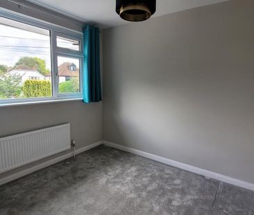 3 bedroom terraced house to rent - Photo 3