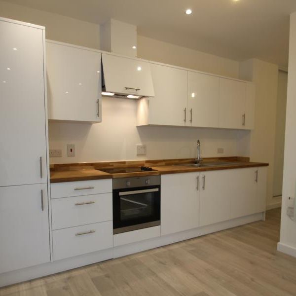 Olympian Heights, Woking, Surrey, GU22 - Photo 1