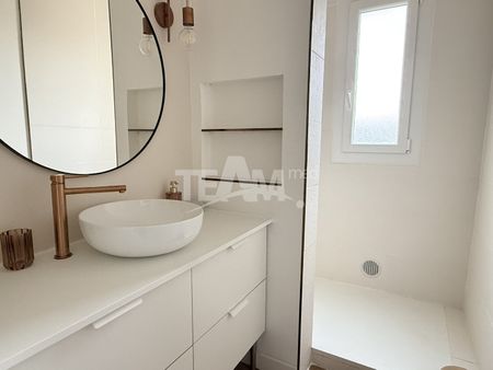 Location Appartement 3 pièces 53m² SETE 34200 - Photo 5