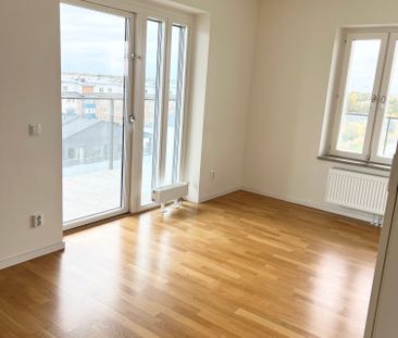 Almbygatan, Spånga - Photo 1