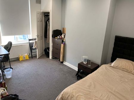 4 bedroom house to rent - Photo 4