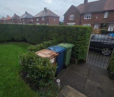 2 bedroom semi-detached house to rent - Photo 2