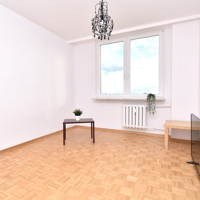 Wyremontowane 3p. przy metrze Kondratowicza 64 m² - Photo 1