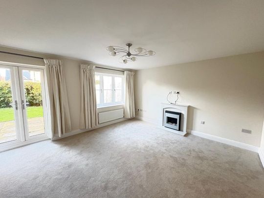 3 bedroom semi-detached house to rent - Photo 1