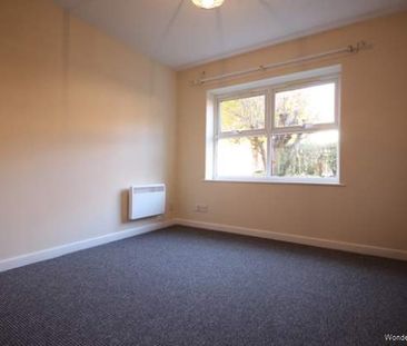 1 bedroom property to rent in Worcester - Photo 2