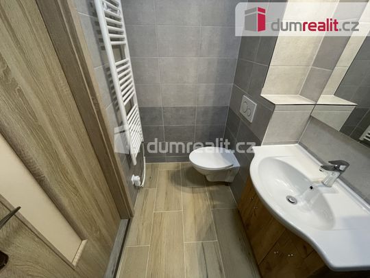 Pronájem bytu 2+kk 48 m² - Photo 1