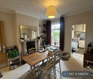 2 bedroom terraced house to rent - Photo 3