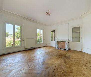 Location Maison 7 pièces 139m² ROUEN 76000 - Photo 3
