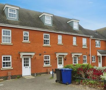 Selway Drive, Moreton Hall, IP32 7PL - Photo 2