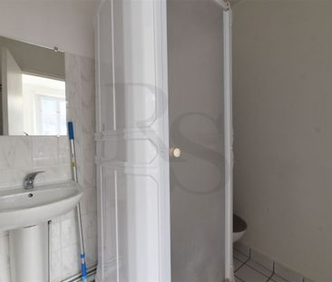 Location Appartement 2 pièces 27m² - Photo 2