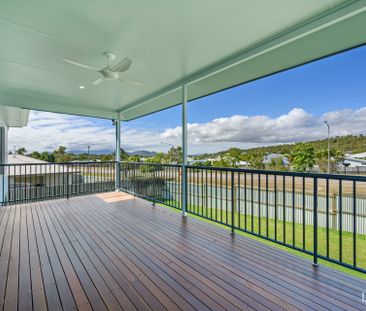 43 Bilbao Place, Bushland Beach - Photo 5