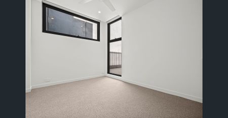 Flexible terms: 6 or 12 months - Stylish 3 Bedroom Apartment - Photo 3
