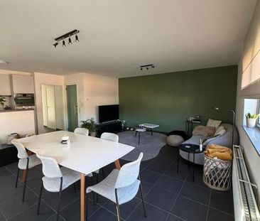 Appartement te huur - Foto 2