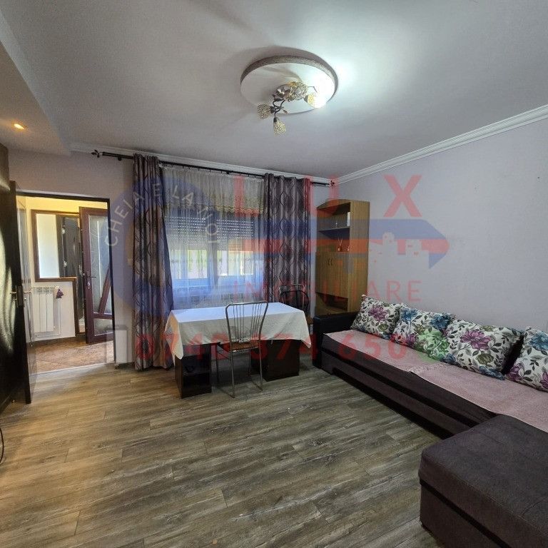 ID 9544 Casă de închiriat – Zona Pelican, Str. Victoriei - Fotografie 1