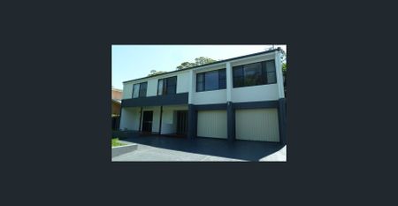 5 Bed Room House in Prime Location - Photo 2