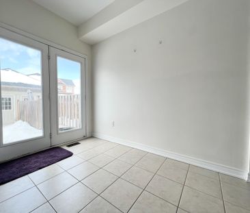 For Lease - 936 Castlemore Avenue, Markham, Ontario - Photo 3