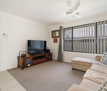 19 Molloy Drive, Orange - Photo 1