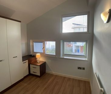 3 Bed Terraced House, Lloyd Wright Avenue, M11 - Photo 2