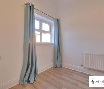 The Craiglands, Tunstall, Sunderland, Tyne & Wear, SR2 9AD - Photo 4