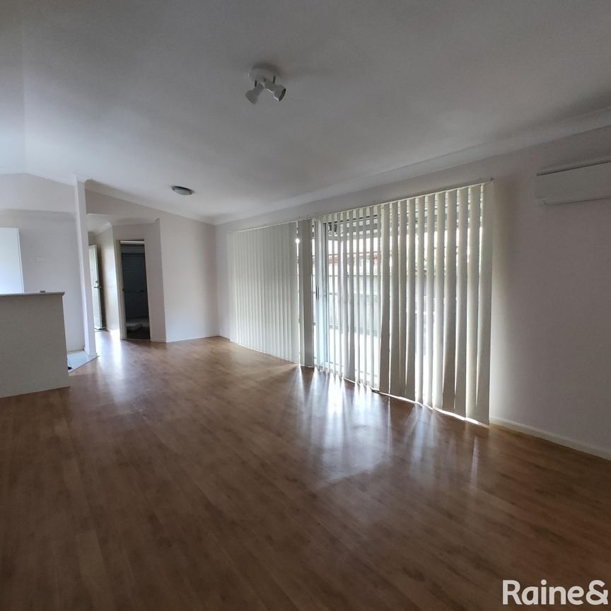 29 Leichhardt Circuit, Forest Lake QLD 4078 - House For Rent - $550 | Domain - Photo 1