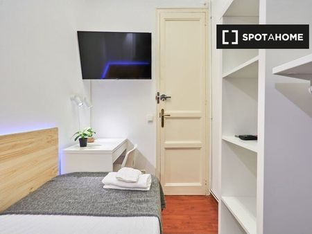 barcelona, Catalonia 08010 - Foto 4