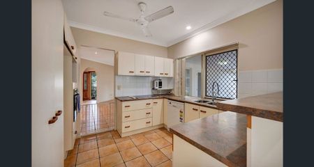 29 Overton Cct, 4817, Kirwan Qld - Photo 2