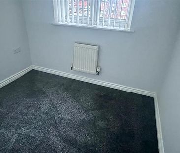 3 Bedroom Town House For Rent in Moston lane, Moston, Manchester - Photo 5