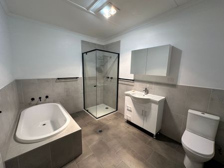 Newly Renovated Home - Photo 5