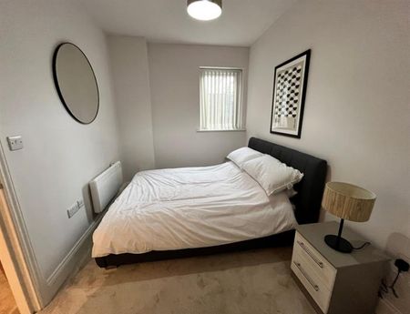 2 Bedroom Apartment To Let - Photo 4